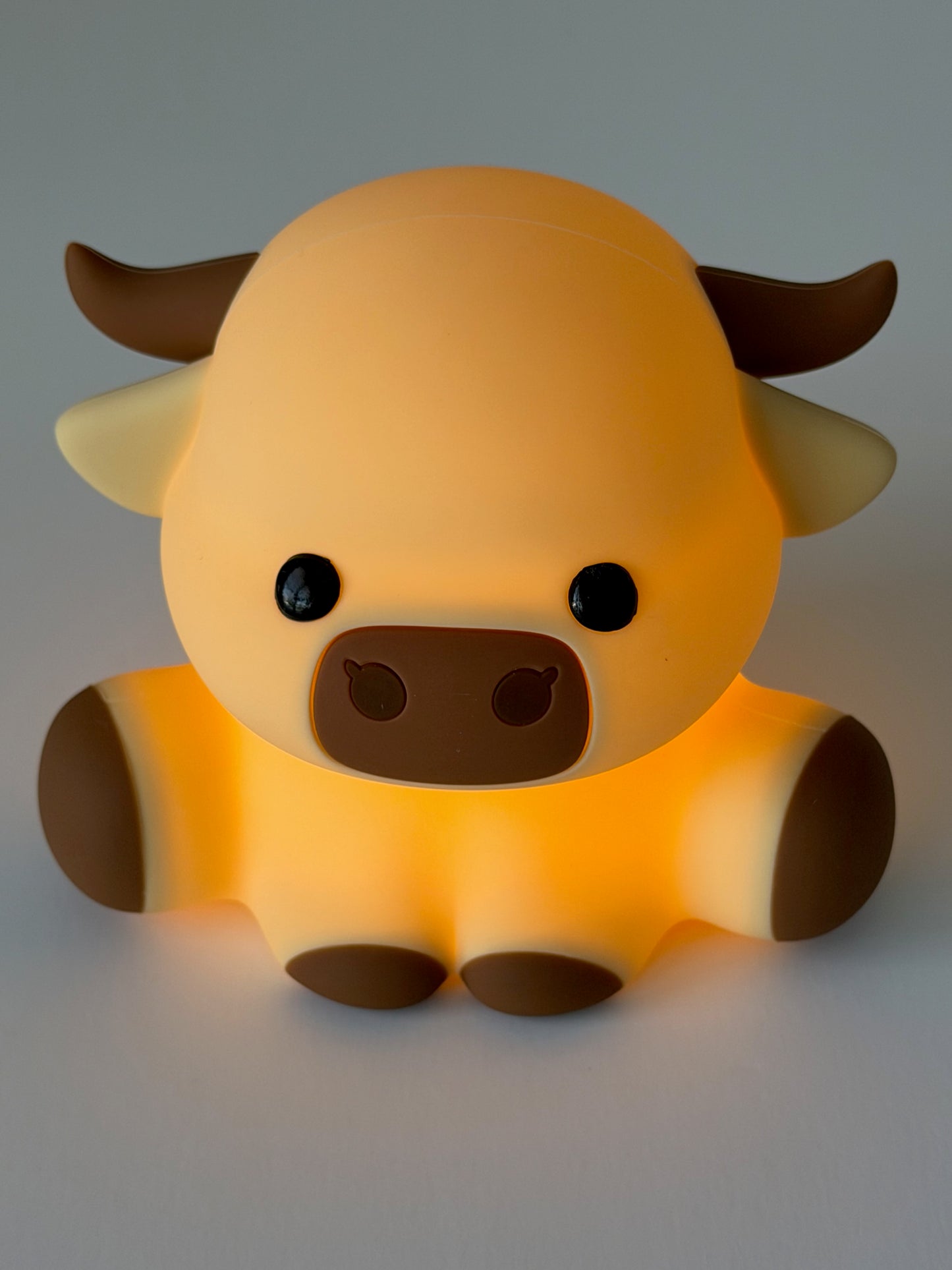 Highland Cow Night Light... USB Rechargeable Silicone LED Lamp